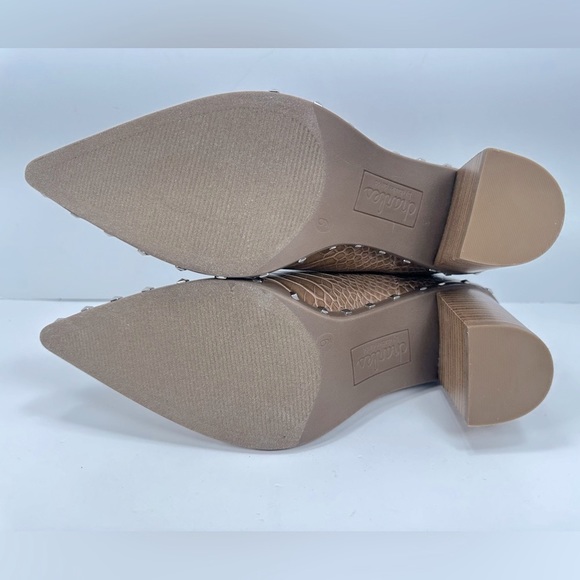 NEW Charles by Charles David Jetsetter Glossy Croco-Embossed Lace-Up Ankle Boot - Picture 7 of 9